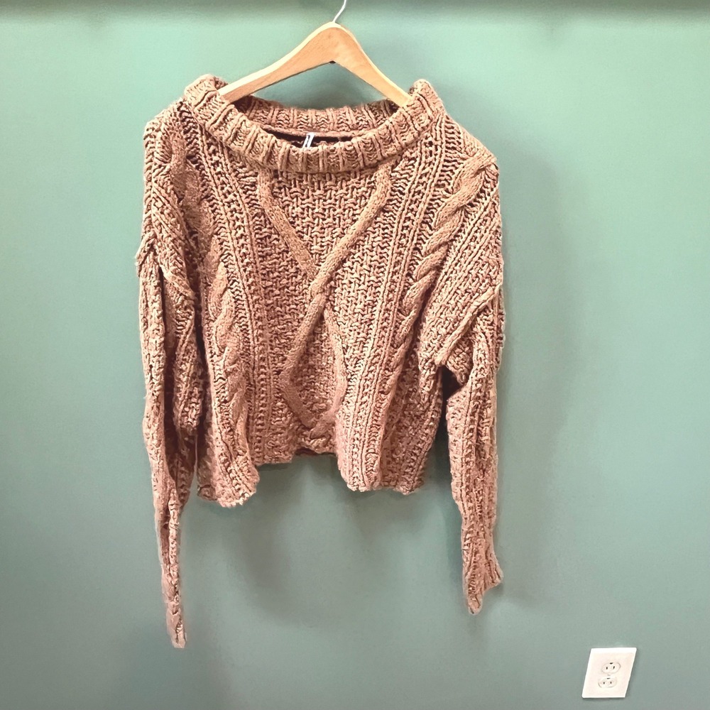 Free People Cable Knit Mock Neckβ Cropped Sweater XS Beige Cozy Textured Boho